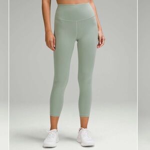 Lululemon Wunder Train High-Rise Crop 23"